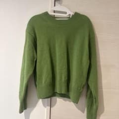 UNIQLO 緑色 クルーネック セーター Sのサムネイル