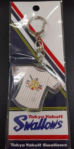 ヤクルトスワローズ　山田哲人　トリプルスリー　ユニホーム型キーホルダーのサムネイル
