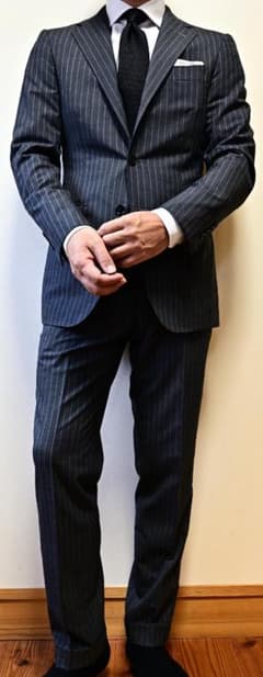 BEAMS F CANONICO  スーツ ４６/８Ｒサイズのサムネイル