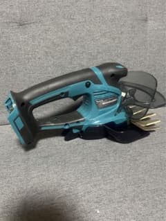 makita 充電式芝生バリカン　MUM604D 18vのサムネイル