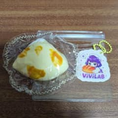 ViViLAB スクイーズ バタークリームパン　半熟チーズケーキ風