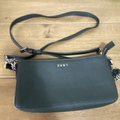 DKNY ダークグリーン ショルダーバッグのサムネイル
