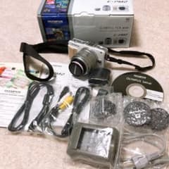 OLYMPUS PEN mini E-PM2 (ホワイト)のサムネイル