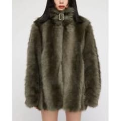 LAGUA GEM】 faux fur coat - メルカリ