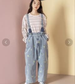 美品　niko and... NKJ サスペンダーデニムのサムネイル
