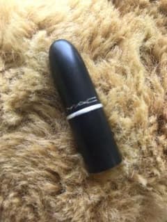 MAC リップスティックのサムネイル