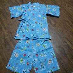 100㎝の男の子用かぶとむし柄甚平のサムネイル