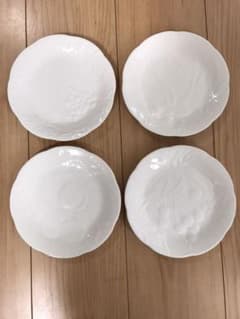 NARUMI ホワイトプレート17cm 4枚セット　白皿　平皿のサムネイル