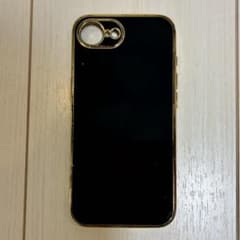 iphone17e16e対応スマホケース黒ブラックメタリックゴールド縁 - メルカリ