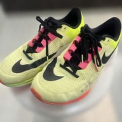 美品Nike ナイキ エア ズーム ライバル フライ サイズ：27.5cmのサムネイル