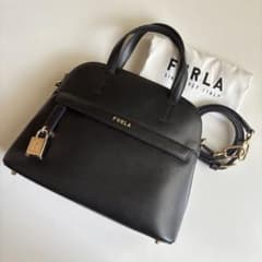 極美品】FURLA フルラ パイパー S 本革 2wayバッグ 黒 保管袋付 - メルカリ