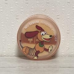 イニスフリー　 ノーセバムミネラルパウダー　 トイストーリー　スリンキー