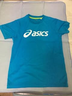 アシックス ランニングウェアのサムネイル