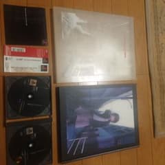 物入りなので値下げです。レインのソフトと画集です。安倍吉俊さんの