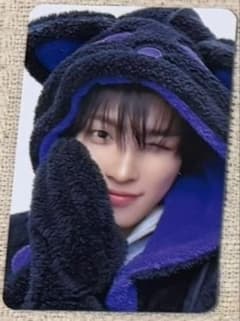 ateez makestar 黒猫 トレカ ホンジュンのサムネイル