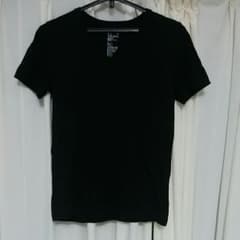 無印良品　Vネック　Tシャツのサムネイル