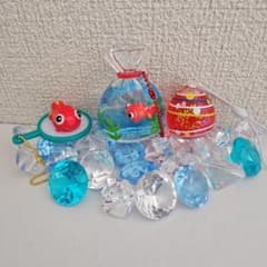 ミニチュア ヨーヨー 金魚 キーホルダー オイルチャーム 金魚すくい 金魚鉢 金魚オイルチャーム 金魚すくい ヨーヨー セット - メルカリ