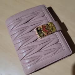 miumiu財布☆のサムネイル