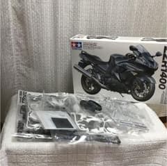 バイク プラモのサムネイル