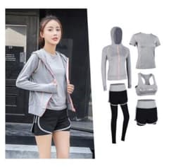 【美品】トレーニングウェア 上下セット レディース 5点セットのサムネイル