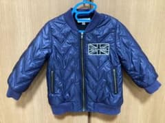 中古美品 ベビー キッズ 男の子 アウター 中綿ブルゾン 90cmのサムネイル