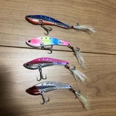 バイブレーションルアー 40g 4個セット - メルカリ