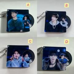 BTS jungkook グク ワールドツアー アクリル アルバムキーホルダー