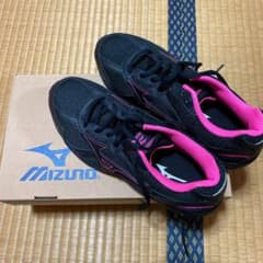 ミズノ ランニングシューズ 23.5のサムネイル