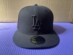 ドジャースキャップNew Era LA 597 3/8 ブラック×ブラックのサムネイル