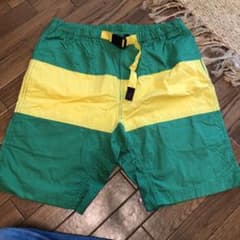 ショートパンツ ハーフパンツのサムネイル