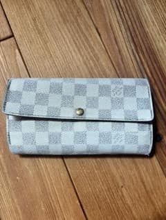 Louis Vuitton ダミエ アズール 長財布のサムネイル