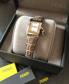 FENDI  時計 ズッカ柄のサムネイル