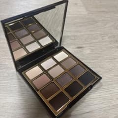 ミラーニ　Milani アイシャドウパレット　Pure Passion 04のサムネイル