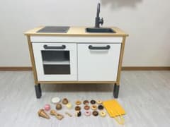 IKEA DUKTIG キッチン・woodypuddyおもちゃ付きのサムネイル