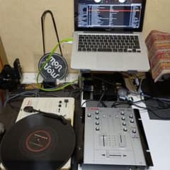Vestax Handy Trax ポータブルターンテーブル 本体 - メルカリ