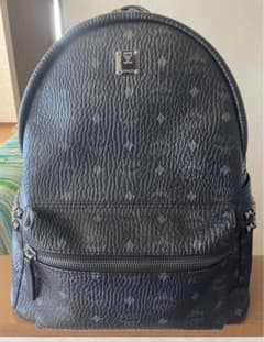 MCMモノグラムロゴスタッズリュックのサムネイル