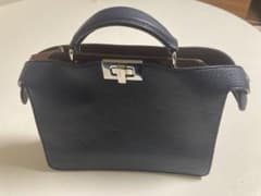FENDI ピーカブー アイシーユー スモール 7VA530のサムネイル