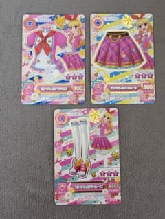 アイカツカード ピンクトルテ 星宮いちごのサムネイル