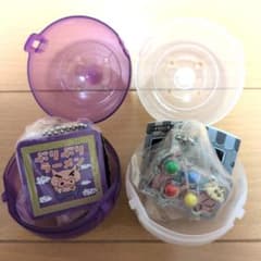 クレヨンしんちゃん ミニチュアキーホルダー 2種セットのサムネイル