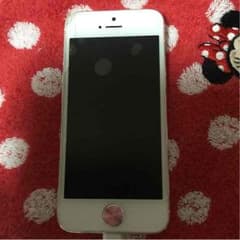 iPhone5 安く出品します！のサムネイル