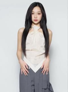 theredthread Sdraped sheer halter topsのサムネイル