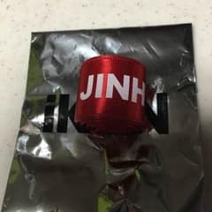 iKON   ジナン  リボン 値引きしました☆彡のサムネイル
