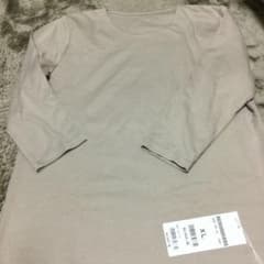 ドゥクラッセ　Tシャツのサムネイル