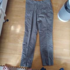 グリーンレーベル　パンツ　薄茶色のサムネイル