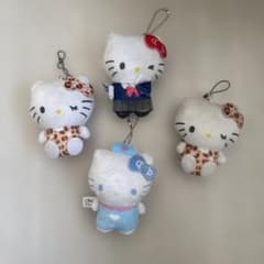 ハローキティ マスコット 4種セットのサムネイル