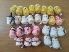 ぴよりーな　ピヨピヨ　ミニチュアぬいぐるみセット かわいいキャラクターのサムネイル