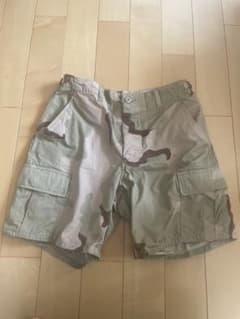 ミリタリー　デザートカモ柄ショートパンツのサムネイル
