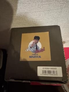 Shake! Shake! CNBLUE MINHYUK カップのサムネイル