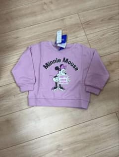 Brand new, unused Disney Minnie Mouse sweatshirt, size 100, from Litsey, Shimamura.