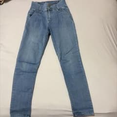レディース デニムパンツ ライトブルーのサムネイル